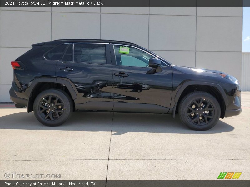 Midnight Black Metallic / Black 2021 Toyota RAV4 LE