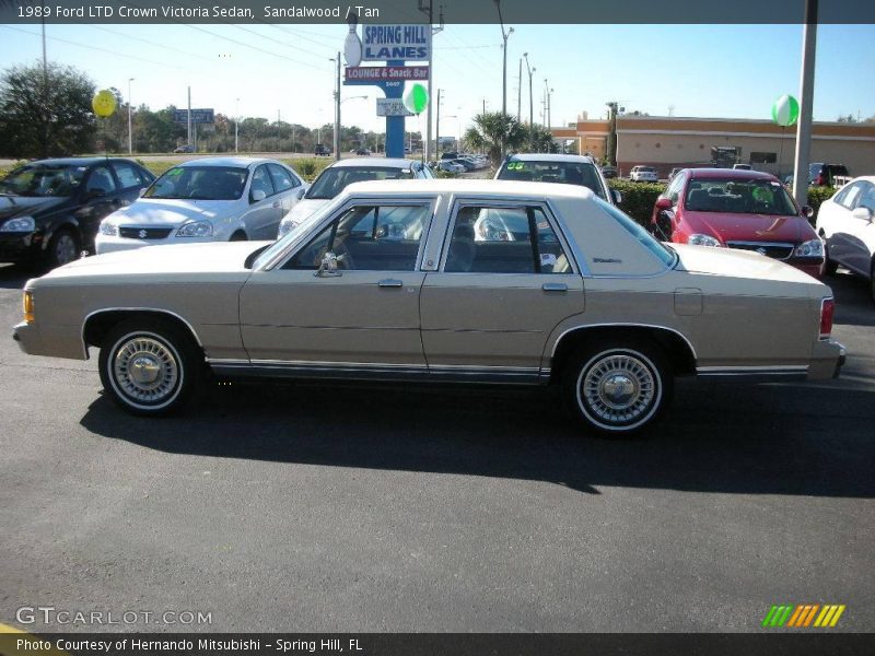 Sandalwood / Tan 1989 Ford LTD Crown Victoria Sedan