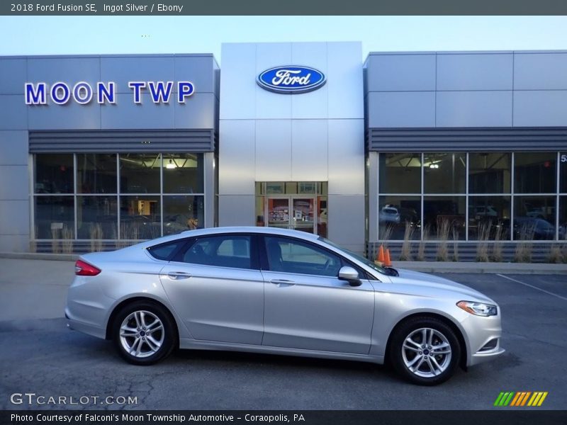 Ingot Silver / Ebony 2018 Ford Fusion SE