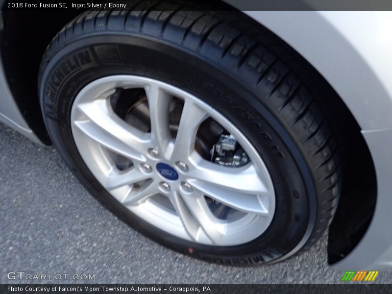 Ingot Silver / Ebony 2018 Ford Fusion SE