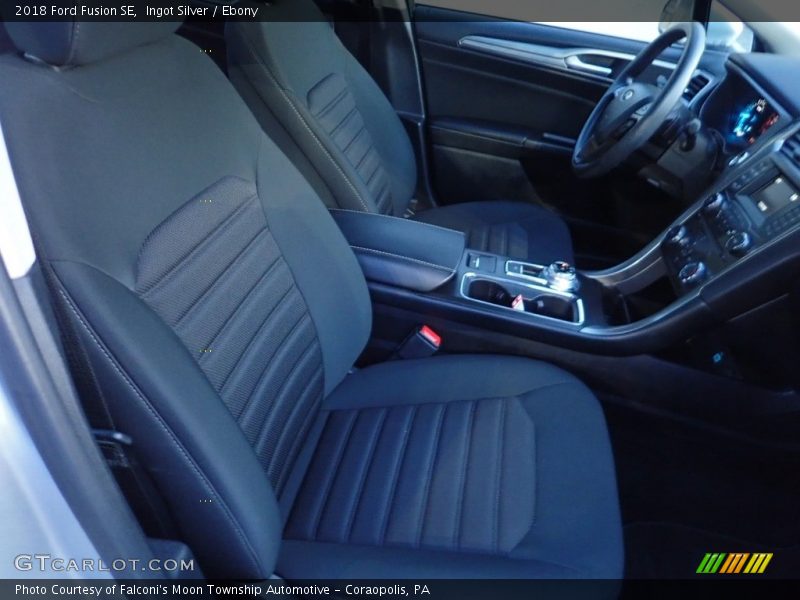 Ingot Silver / Ebony 2018 Ford Fusion SE