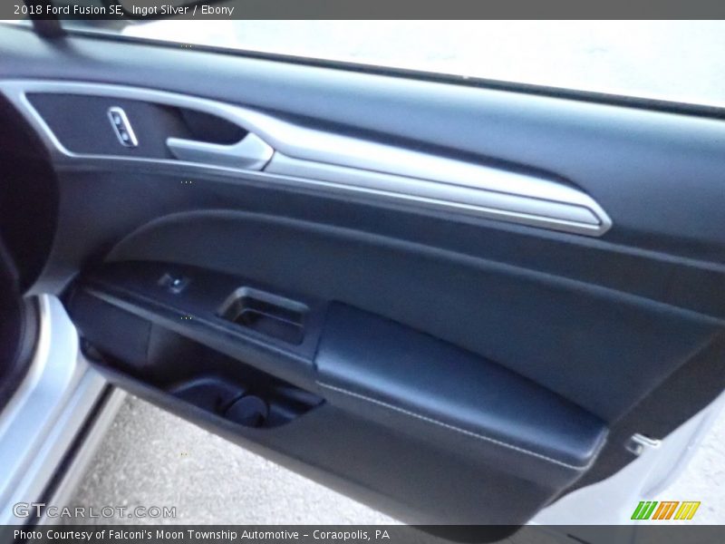 Ingot Silver / Ebony 2018 Ford Fusion SE