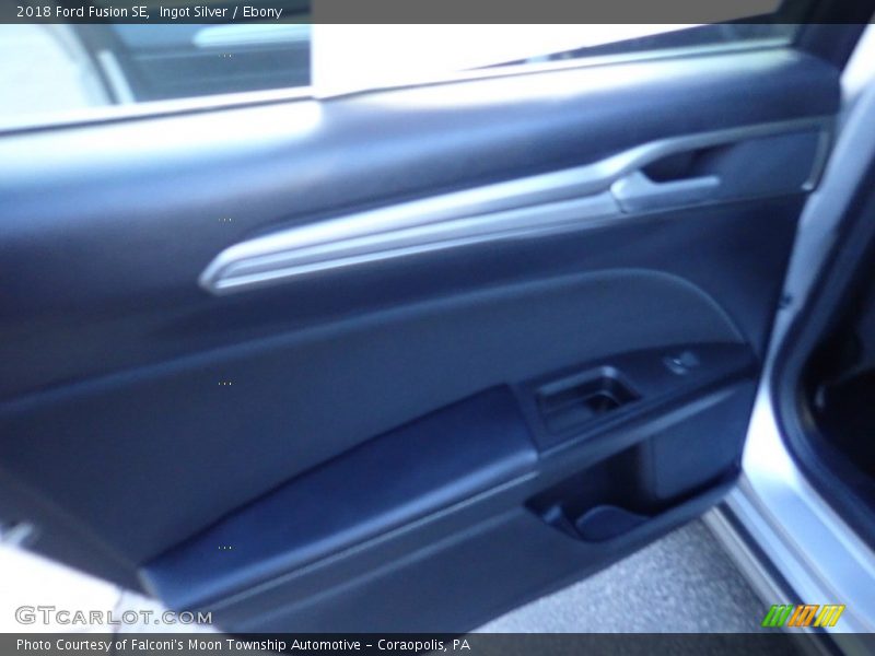 Ingot Silver / Ebony 2018 Ford Fusion SE
