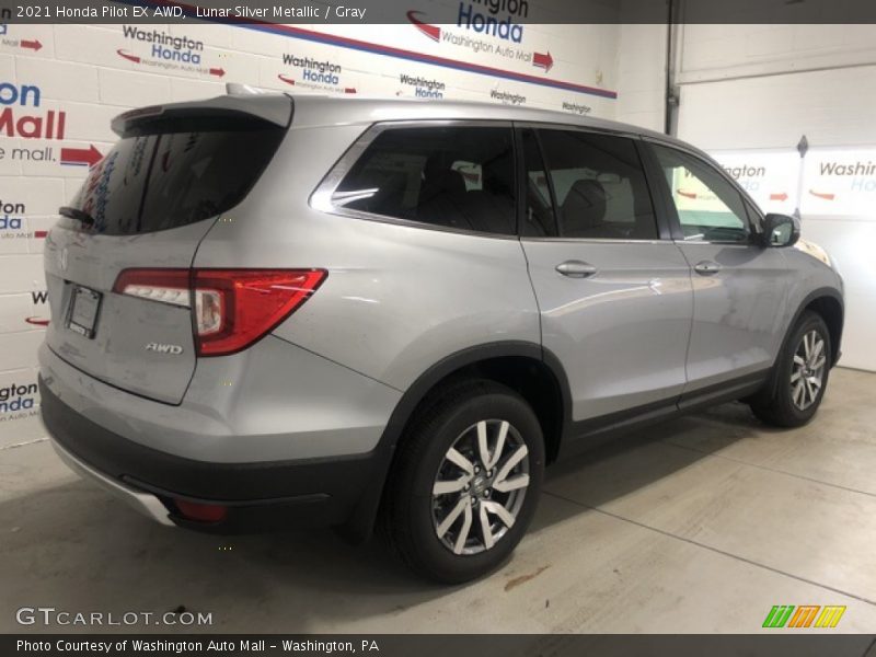 Lunar Silver Metallic / Gray 2021 Honda Pilot EX AWD