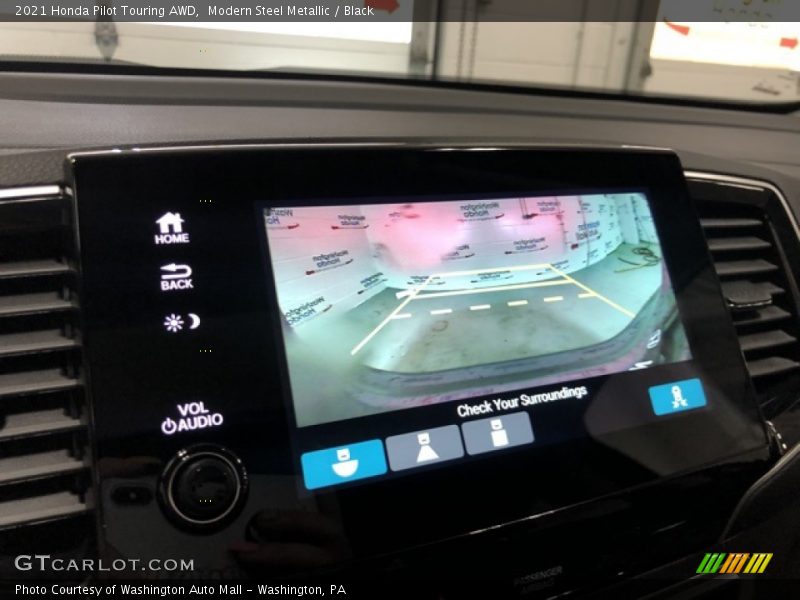 Modern Steel Metallic / Black 2021 Honda Pilot Touring AWD