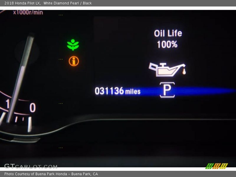 White Diamond Pearl / Black 2018 Honda Pilot LX