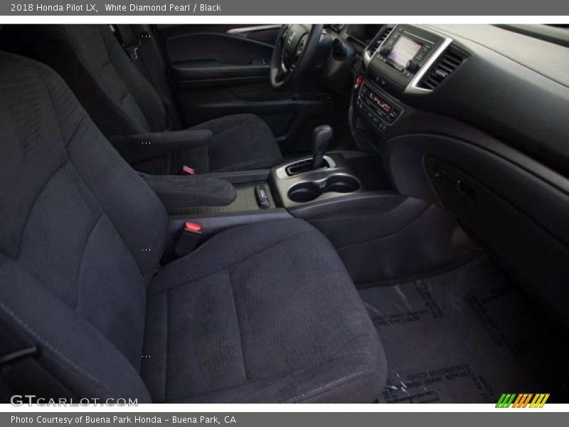 White Diamond Pearl / Black 2018 Honda Pilot LX