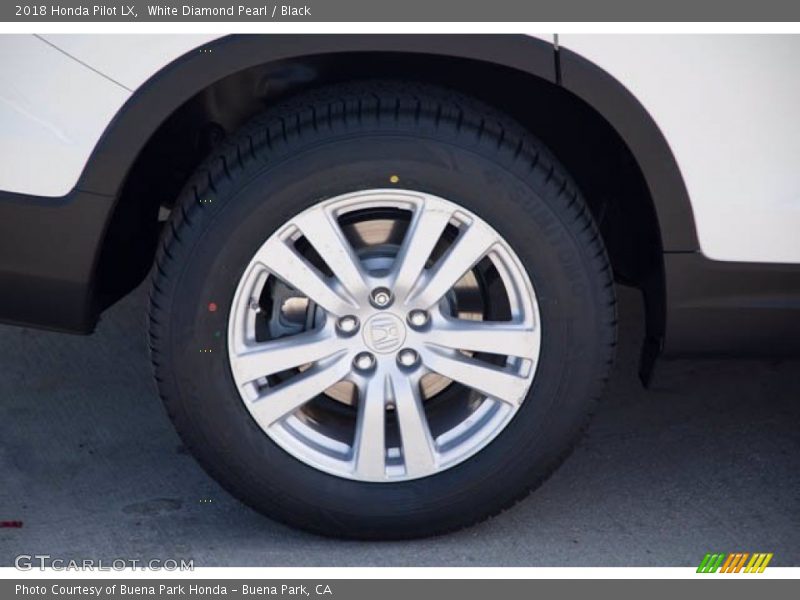 White Diamond Pearl / Black 2018 Honda Pilot LX