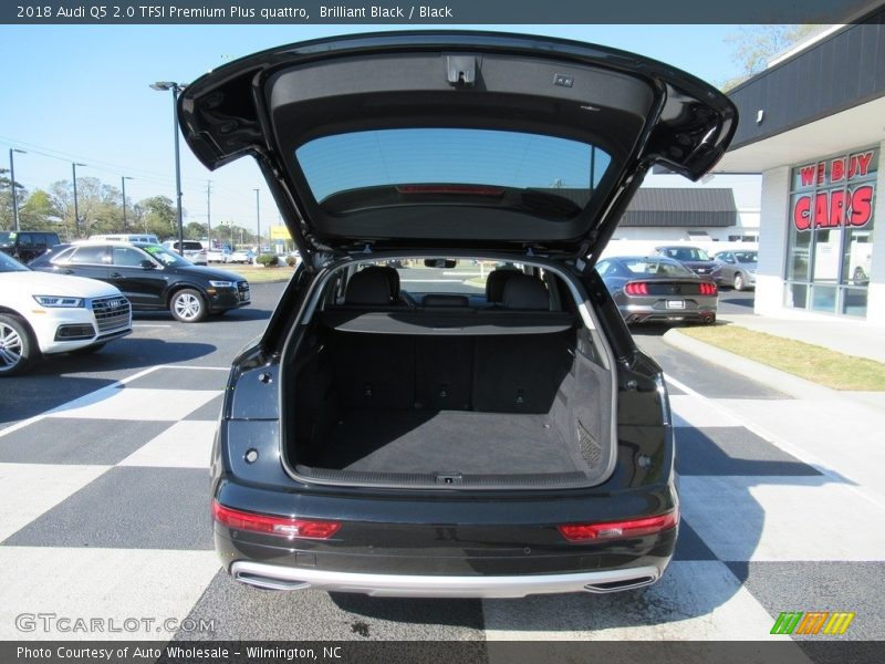 Brilliant Black / Black 2018 Audi Q5 2.0 TFSI Premium Plus quattro