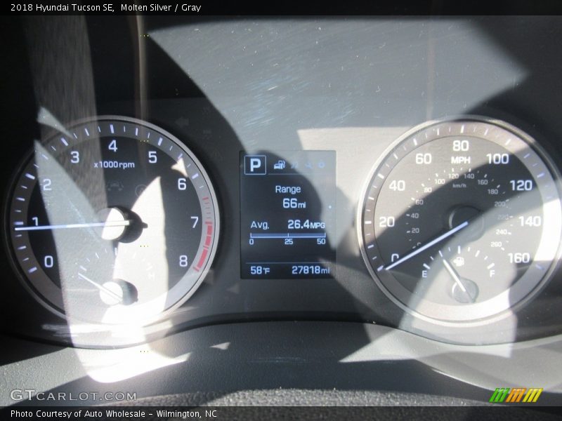 Molten Silver / Gray 2018 Hyundai Tucson SE