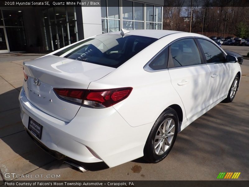Quartz White Pearl / Black 2018 Hyundai Sonata SE