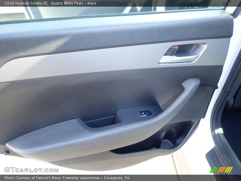 Quartz White Pearl / Black 2018 Hyundai Sonata SE