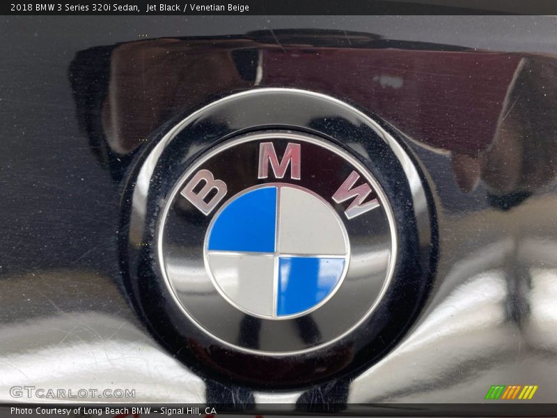 Jet Black / Venetian Beige 2018 BMW 3 Series 320i Sedan