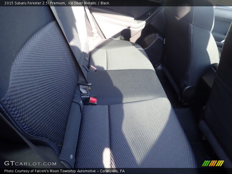 Ice Silver Metallic / Black 2015 Subaru Forester 2.5i Premium