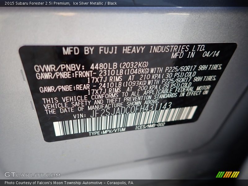 Ice Silver Metallic / Black 2015 Subaru Forester 2.5i Premium