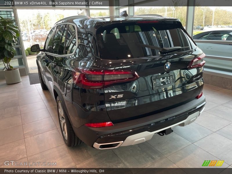 Black Sapphire Metallic / Coffee 2021 BMW X5 xDrive40i