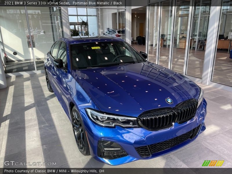 Portimao Blue Metallic / Black 2021 BMW 3 Series 330i xDrive Sedan