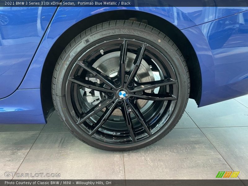 Portimao Blue Metallic / Black 2021 BMW 3 Series 330i xDrive Sedan