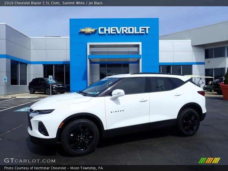 Summit White / Jet Black 2019 Chevrolet Blazer 2.5L Cloth