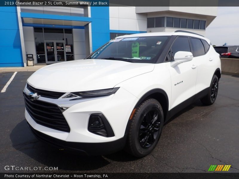 Summit White / Jet Black 2019 Chevrolet Blazer 2.5L Cloth
