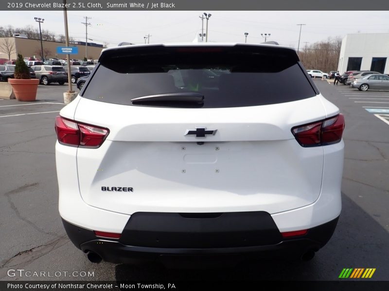 Summit White / Jet Black 2019 Chevrolet Blazer 2.5L Cloth