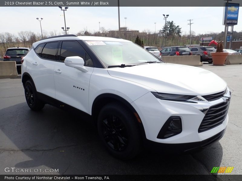Summit White / Jet Black 2019 Chevrolet Blazer 2.5L Cloth