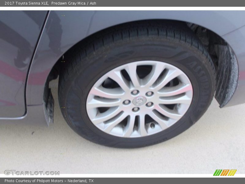 Predawn Gray Mica / Ash 2017 Toyota Sienna XLE