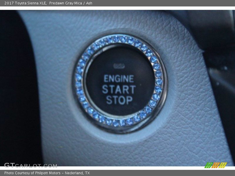 Predawn Gray Mica / Ash 2017 Toyota Sienna XLE