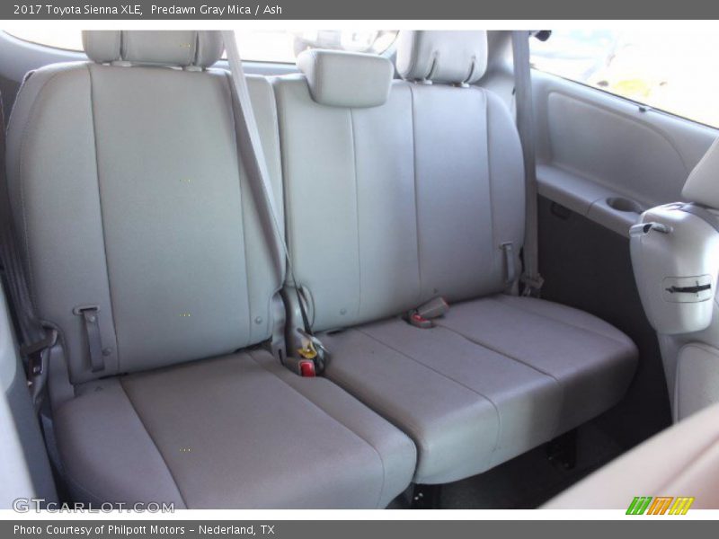 Predawn Gray Mica / Ash 2017 Toyota Sienna XLE