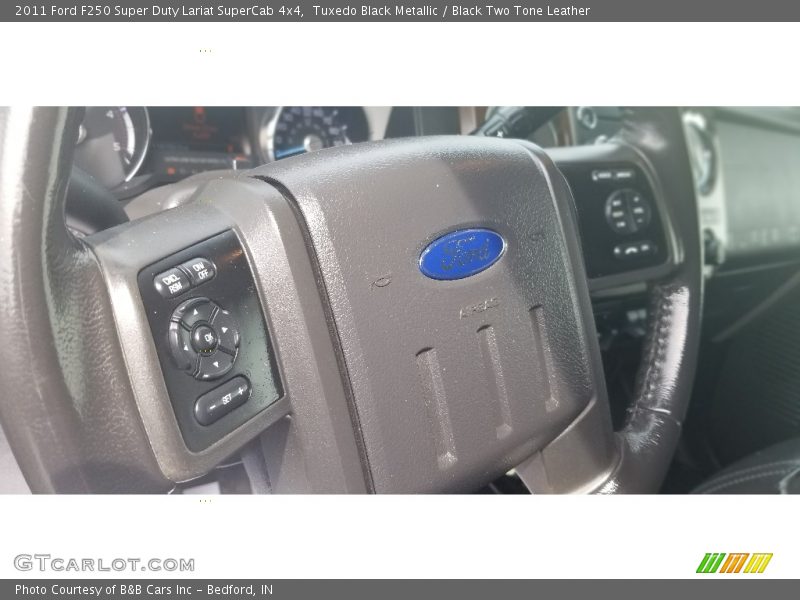 Tuxedo Black Metallic / Black Two Tone Leather 2011 Ford F250 Super Duty Lariat SuperCab 4x4