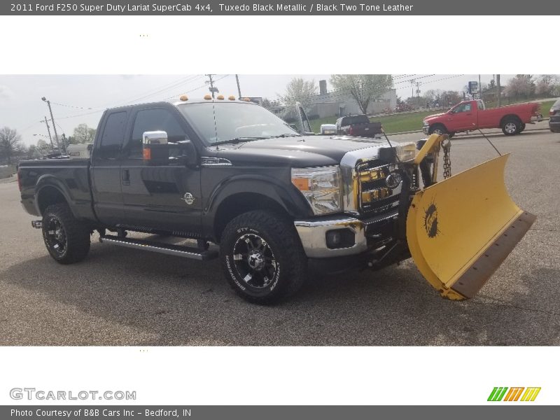 Tuxedo Black Metallic / Black Two Tone Leather 2011 Ford F250 Super Duty Lariat SuperCab 4x4