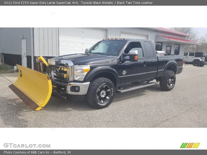 Tuxedo Black Metallic / Black Two Tone Leather 2011 Ford F250 Super Duty Lariat SuperCab 4x4