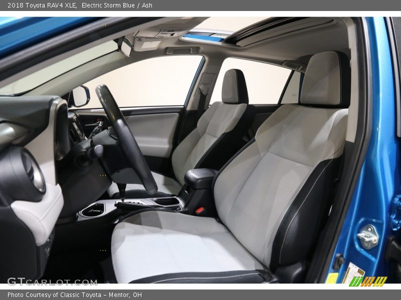 Electric Storm Blue / Ash 2018 Toyota RAV4 XLE