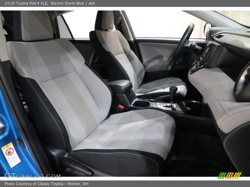 Electric Storm Blue / Ash 2018 Toyota RAV4 XLE