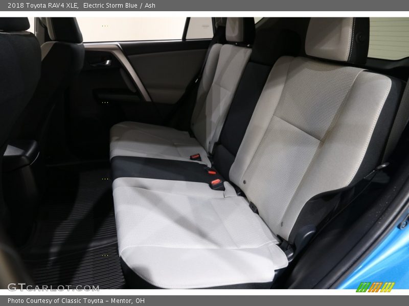 Electric Storm Blue / Ash 2018 Toyota RAV4 XLE