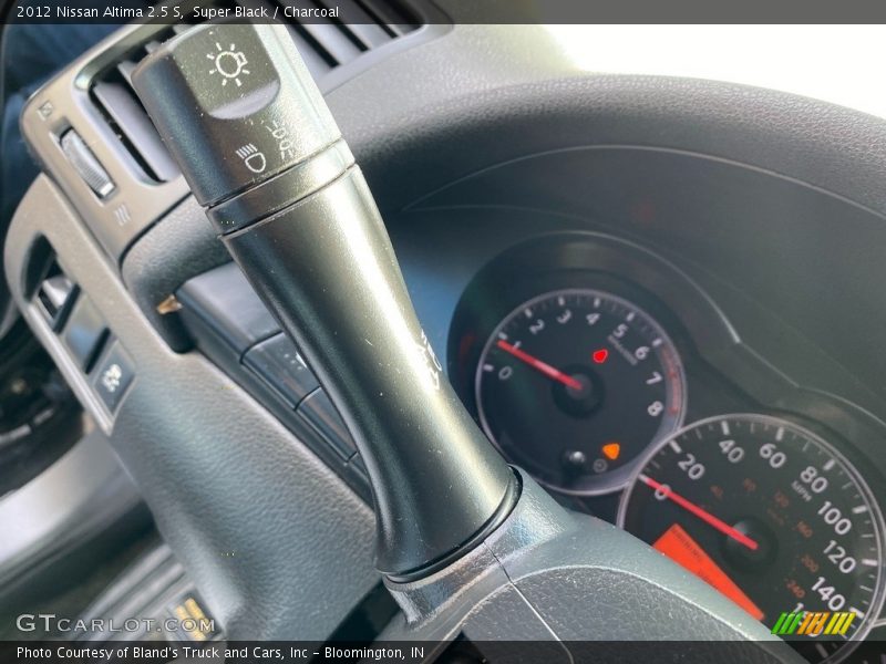 Super Black / Charcoal 2012 Nissan Altima 2.5 S