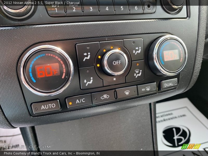 Super Black / Charcoal 2012 Nissan Altima 2.5 S