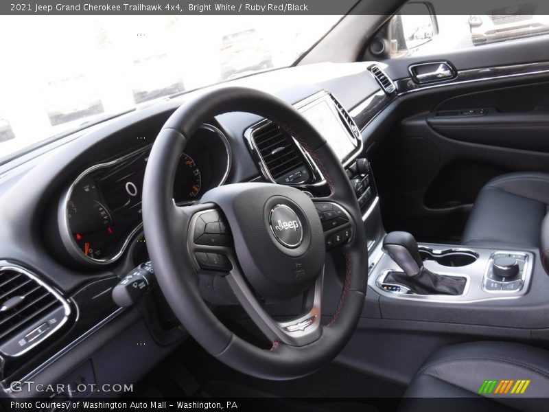 Bright White / Ruby Red/Black 2021 Jeep Grand Cherokee Trailhawk 4x4