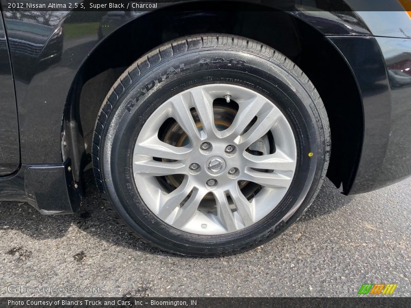Super Black / Charcoal 2012 Nissan Altima 2.5 S