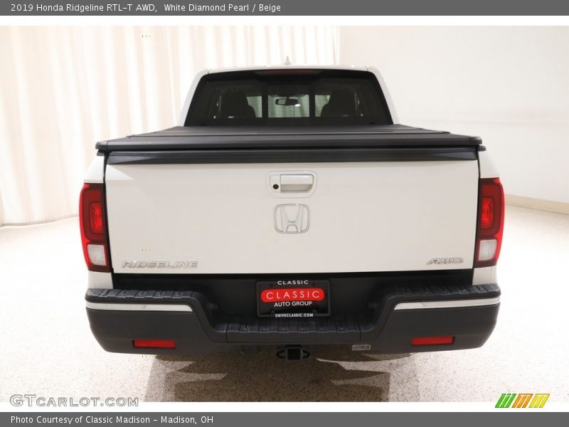 White Diamond Pearl / Beige 2019 Honda Ridgeline RTL-T AWD