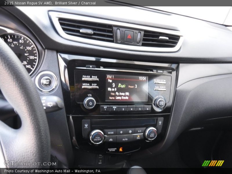 Brilliant Silver / Charcoal 2015 Nissan Rogue SV AWD