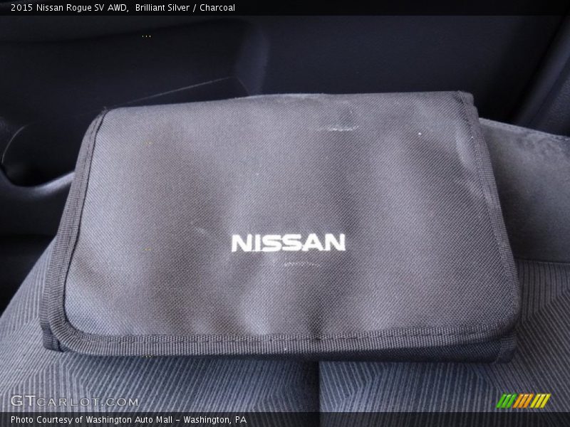 Brilliant Silver / Charcoal 2015 Nissan Rogue SV AWD