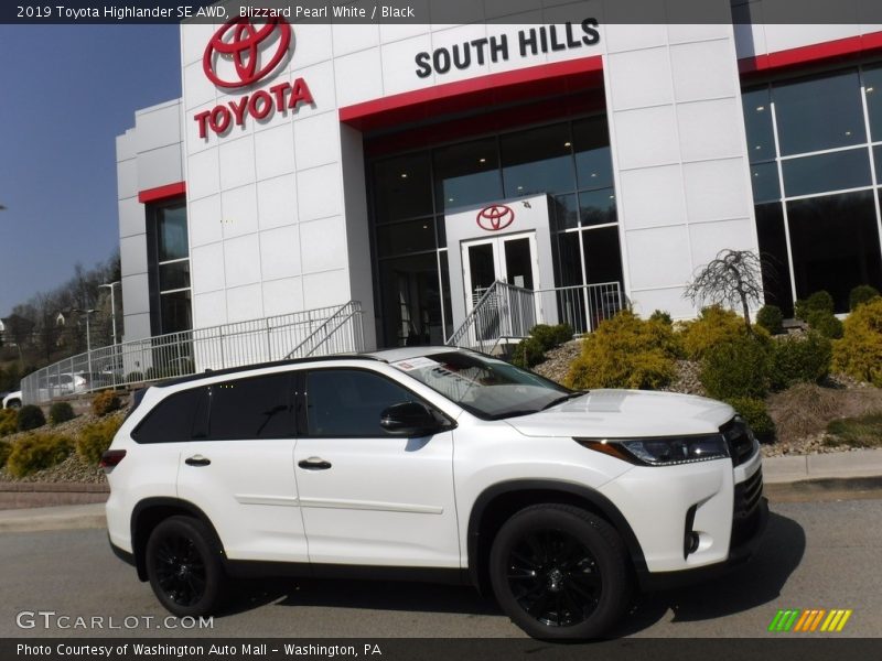 Blizzard Pearl White / Black 2019 Toyota Highlander SE AWD