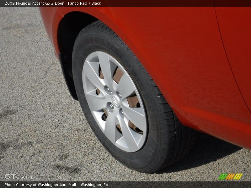 Tango Red / Black 2009 Hyundai Accent GS 3 Door