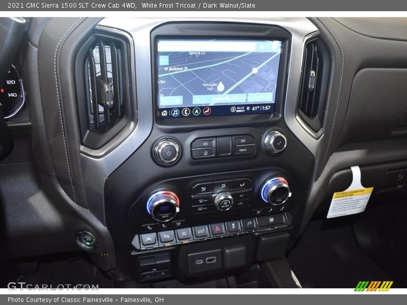 White Frost Tricoat / Dark Walnut/Slate 2021 GMC Sierra 1500 SLT Crew Cab 4WD