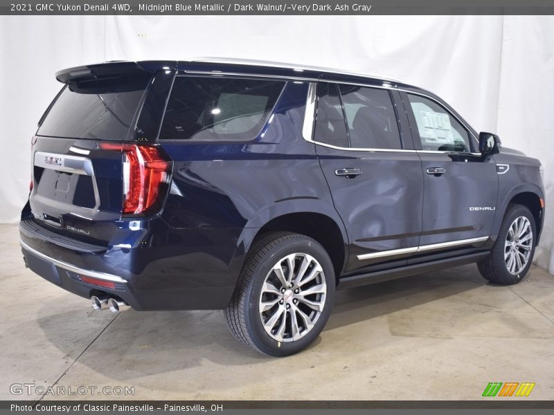 Midnight Blue Metallic / Dark Walnut/­Very Dark Ash Gray 2021 GMC Yukon Denali 4WD