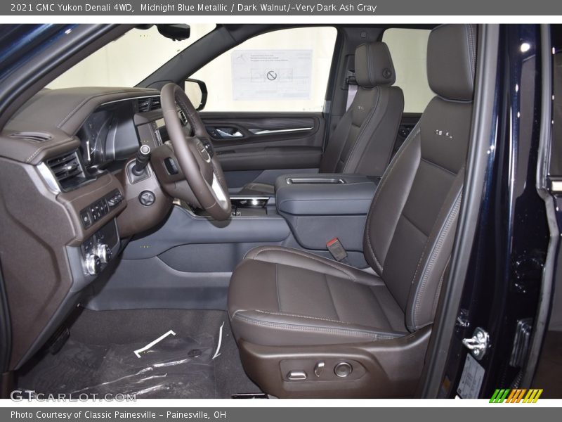 Midnight Blue Metallic / Dark Walnut/­Very Dark Ash Gray 2021 GMC Yukon Denali 4WD