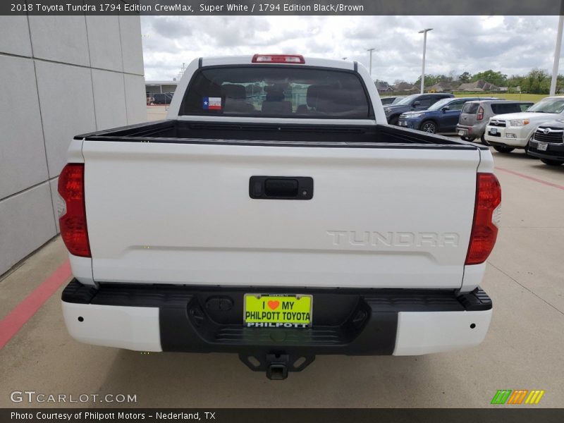 Super White / 1794 Edition Black/Brown 2018 Toyota Tundra 1794 Edition CrewMax