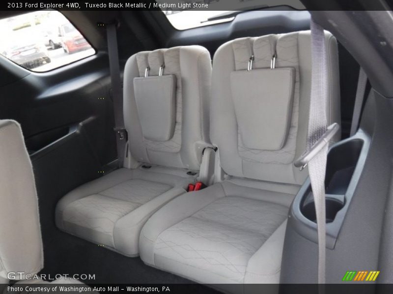 Tuxedo Black Metallic / Medium Light Stone 2013 Ford Explorer 4WD