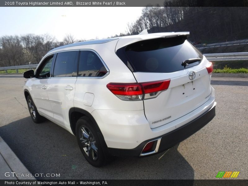 Blizzard White Pearl / Black 2018 Toyota Highlander Limited AWD
